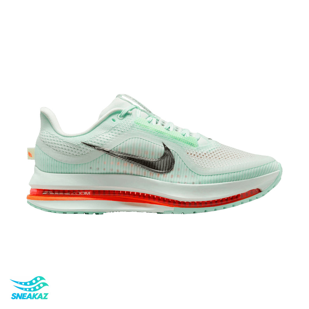 Nike Pegasus Premium — Barely Green / Rouge — vue principale SNEAKAZ