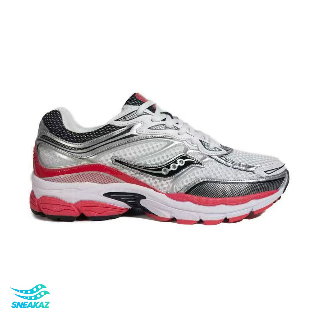 Saucony ProGrid Omni 9 — Argent, noir et rouge — Sneakaz