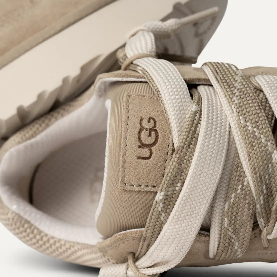 Ugg Lo Lowmel Mustard