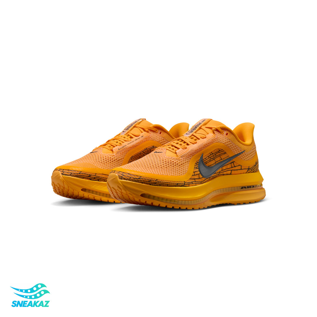 Nike Pegasus Premium — Modern Mayfly — Jaune / Noir — vue 4