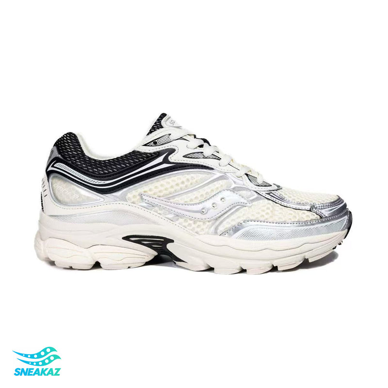 Saucony ProGrid Omni 9 — Blanc crème et noir — Sneakaz