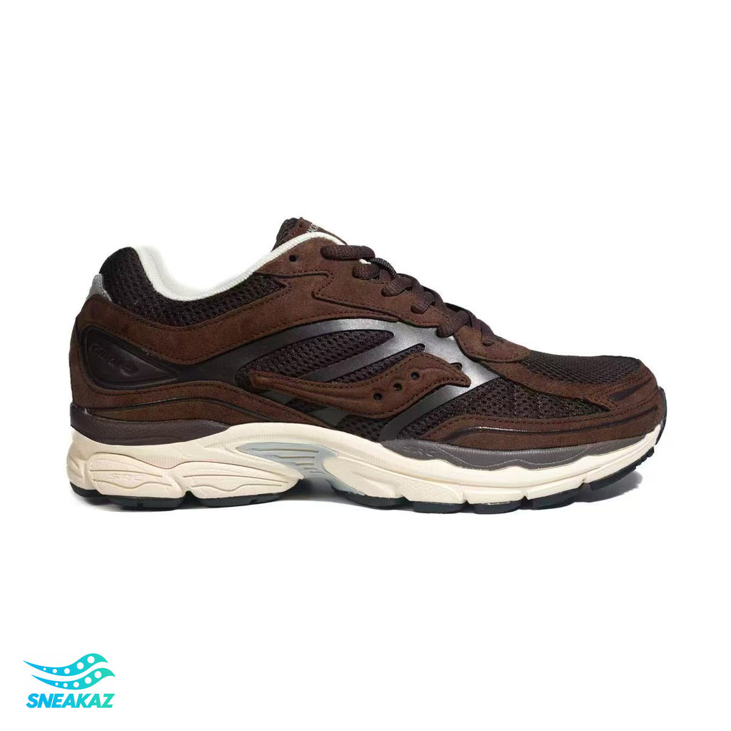 Saucony ProGrid Omni 9 — Marron foncé et crème — Sneakaz