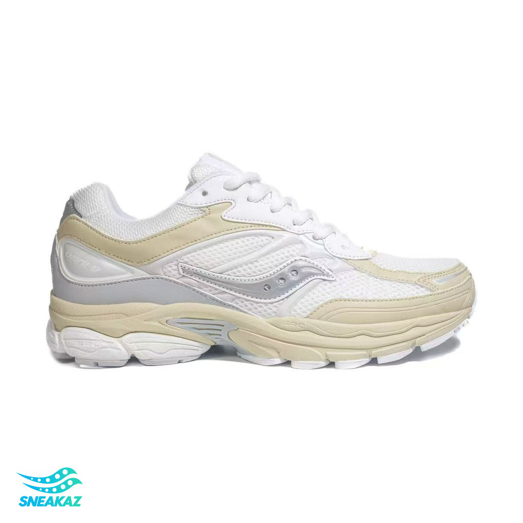 Saucony ProGrid Omni 9 — Blanc et crème — Sneakaz