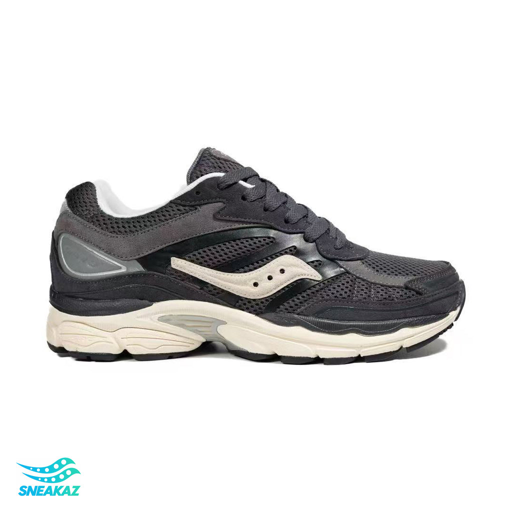 Saucony ProGrid Omni 9 — Noir et crème — Sneakaz