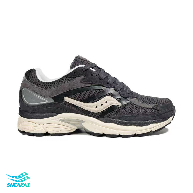 Saucony ProGrid Omni 9 — Noir et crème — Sneakaz