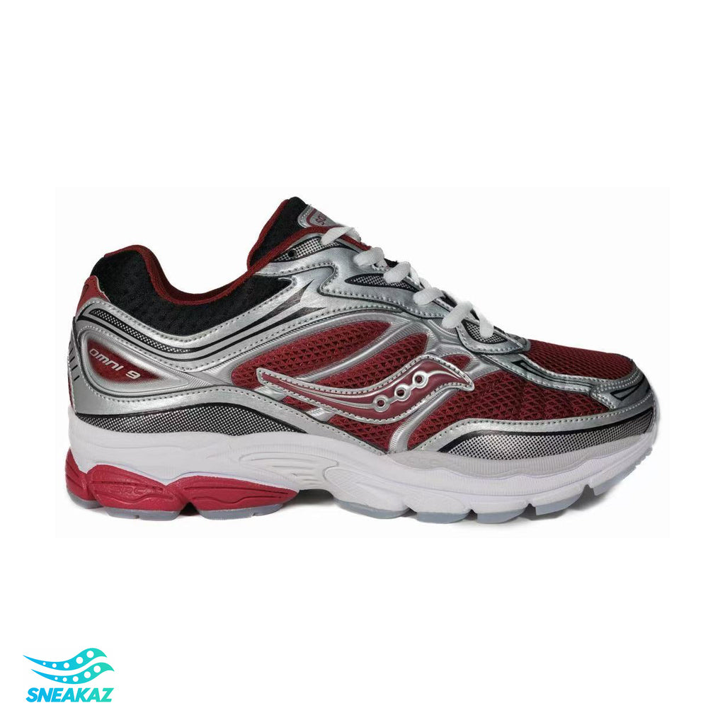 Saucony ProGrid Omni 9 — Bordeaux, gris argent et blanc — Sneakaz