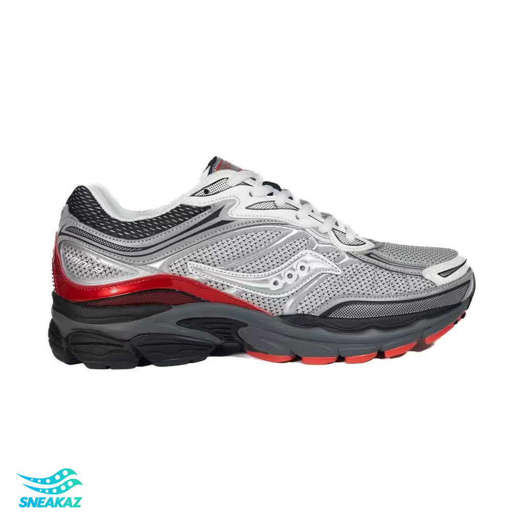 Saucony ProGrid Omni 9 — Gris, rouge et noir — Sneakaz